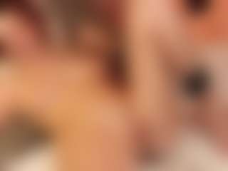 Live cam show with Julcy-Peach - Brown Eyes Red Hair on alttransgirls