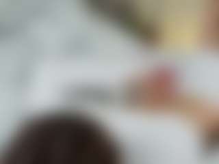 Live cam show with LauriTrucchio - Grey Eyes on xxxlivecams.org
