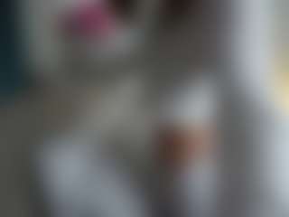 Live-Cam-Show mit LauriTrucchio - Normal auf Camsoda