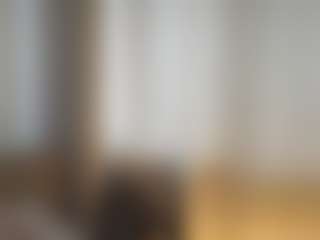 Live cam show with LauriTrucchio - Ice on sexylive.show