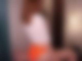 Live cam show with LauriTrucchio - Grey Eyes on CamClone