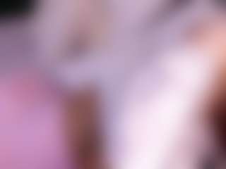 Live cam show with LauriTrucchio - Moaning on Camsoda Late Night