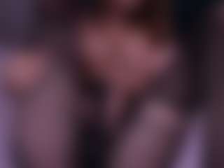 Live cam show with LauriTrucchio - Moaning on fuck-show.com
