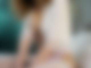Live-Cam-Show mit LauriTrucchio - Booty auf Camsoda