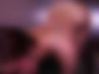 Live cam show with LauriTrucchio - Grey Eyes on Camsoda