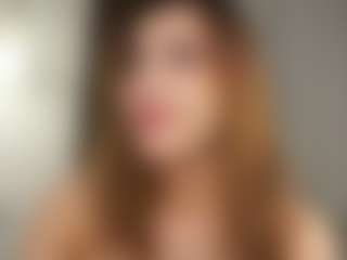 Live cam show with LauriTrucchio - Moan on CSO-WL