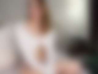 Live cam show with LauriTrucchio - Doggy on Strip Flash - Live Sex Shows