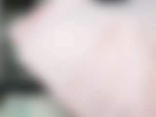 Live cam show with LauriTrucchio - Grey Eyes on Soda Cam