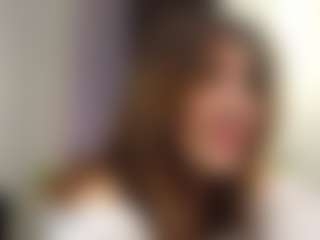 Live cam show with LauriTrucchio - Ice on Mixed Magazine Live