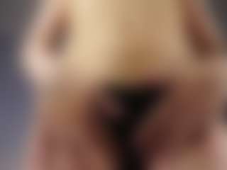 Live-Cam-Show mit LauriTrucchio - Kisses auf Camsoda