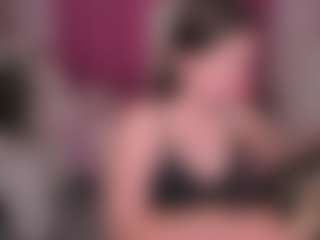 Live cam show with M1llyBrown - Wild on Camsoda