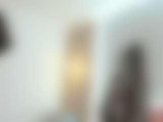 sophia-solerr's Live Sex Cam Show