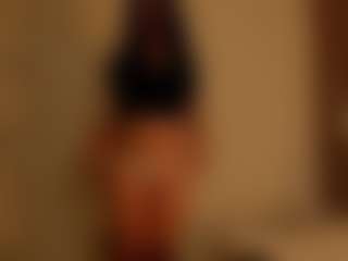 Live cam show with allie-bruce - Longhair on Camming Site