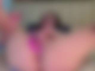 Live cam show with carol-jc - Smoking on Milfs Live
