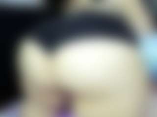 Live cam show with Alexaa Blumm - Gape on madthumbs