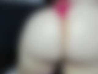 Live-sekscamshow van Alexaa Blumm