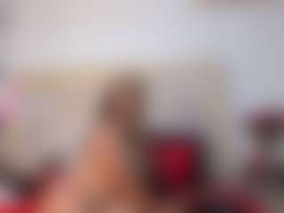 Jade-Roxx's Live Sex Cam Show