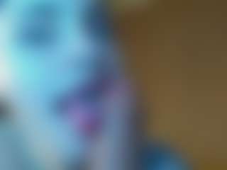 Live cam show with Lesyalis - Moaning on CamwithHer