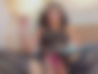 Live cam show with Linda-Cooper - Moaning on Strip Flash - Live Sex Shows