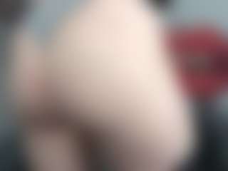 Live cam show with NikkiWet - Green Eyes on Camsoda