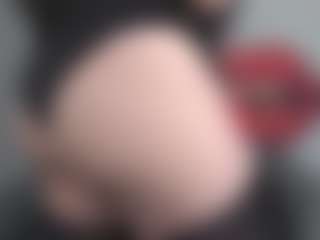 Live cam show with NikkiWet - Tittyfuck on parknlotfishbdy