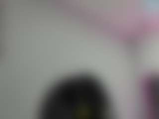 scarletcherry18's Live Sex Cam Show