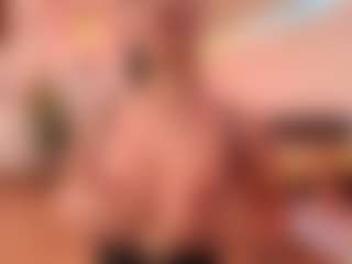 SellenaBee's Live Sex Cam Show