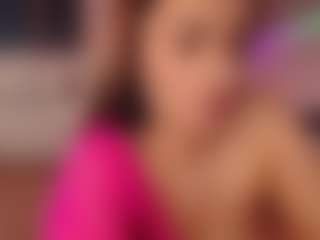 Live cam show with SellenaBee - Brown Hair on Camsoda