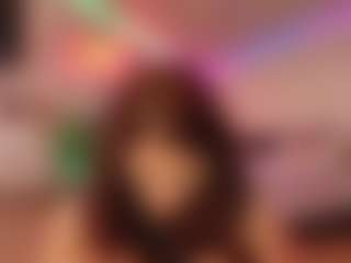 Live cam show with SellenaBee - Gape on Dare Cams