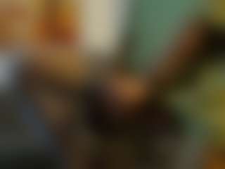 Live cam show with Killy-Merrot - Upskirt on CamClone