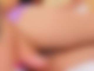 Live cam show with AitanaNoa - Camel Toe on sexylive.show