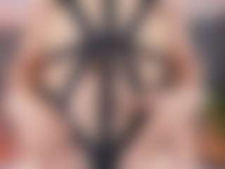 Live cam show with Alyssahouston - Ebony on Camsoda | colombia