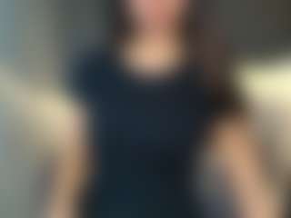 Live cam show with Candy-Sky-R - Brown Hair on Cam Slut