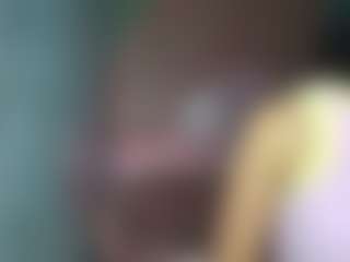 Live cam show with Candy-Sky-R - Flash on Camsoda