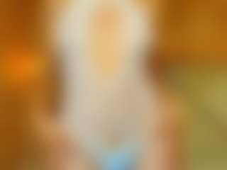 Candy-Sky-R's Live Sex Cam Show