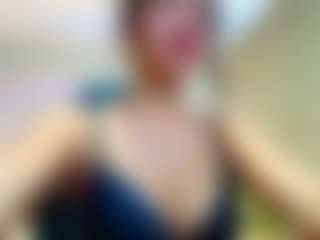 Live cam show with Candy-Sky-R - Flashing on live18s.com