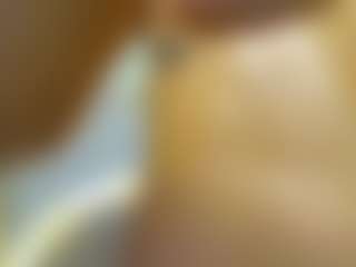 Candy-Sky-R's Live Sex Cam Show
