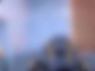 Live cam show with Lola-Roses-Tf - Red Hair on CamSextacy