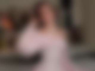 Live cam show with Pixiee21 - Red Hair on Camsoda