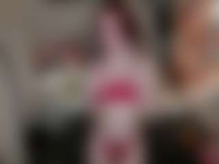 Live cam show with Pixiee21 - Green Eyes on Camsoda