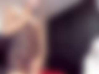 Live cam show with Dashahott - Lean on Camsoda