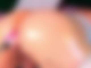 EvaLanie's Live Sex Cam Show