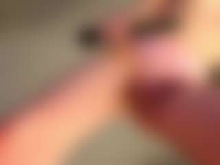 Live cam show with Sofia - College Brown Hair on Camsoda