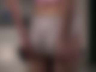 Live cam show with Sofia - Upskirt on camwithhim.com