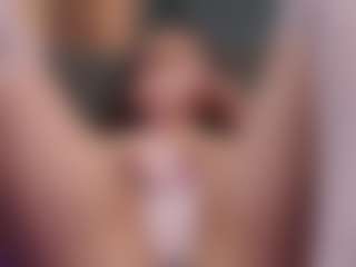 Live cam show with Sofia - Brown Eyes Red Hair on fuck-show.com