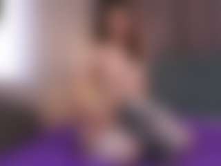 Show live cam dengan Sofia - Small Ass di Camsoda