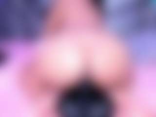 Live cam show with MiistyRose - Spy Granny on CSO-WL