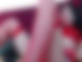 Live cam show with Saraanova - Brown Eyes on Streamer API
