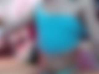 Live cam show with Saraanova - Armpits on madthumbs