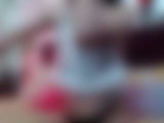 Live cam show with Saraanova - Asshole on Camsoda